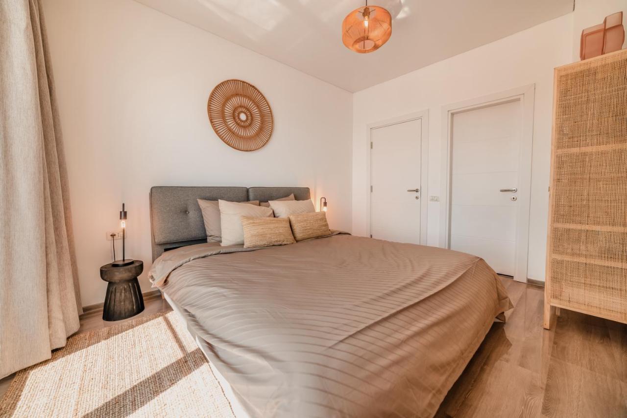 Apartament Zoomers Cazare Mamaia Nord - Năvodari Esterno foto